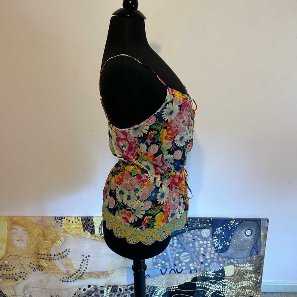 Johnny Was Floral Top NWT Size Medium - Picture 5 of 10